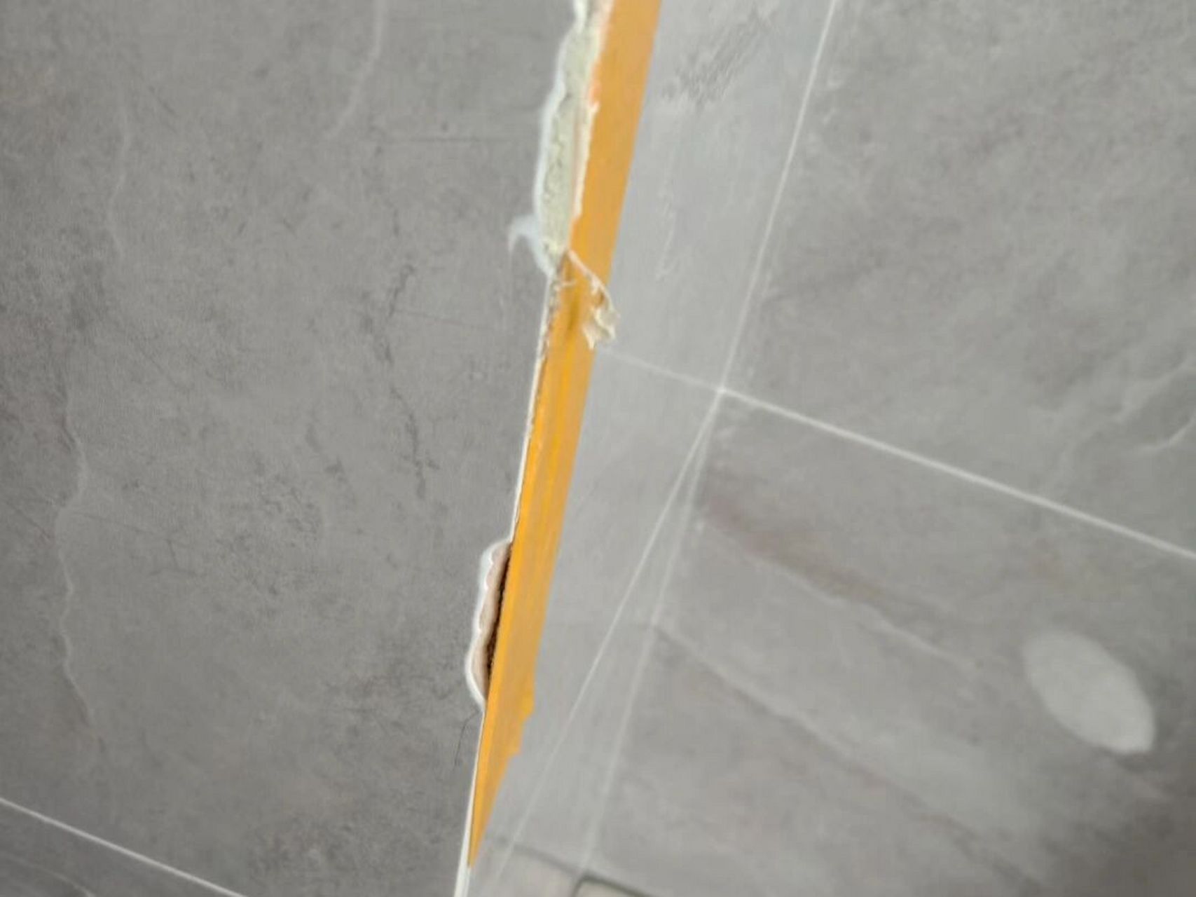 瓷砖破损用什么修复方法(瓷砖破损用什么修复方法最好) 瓷砖破损用什么修复方法(瓷砖破损用什么修复方法最好)